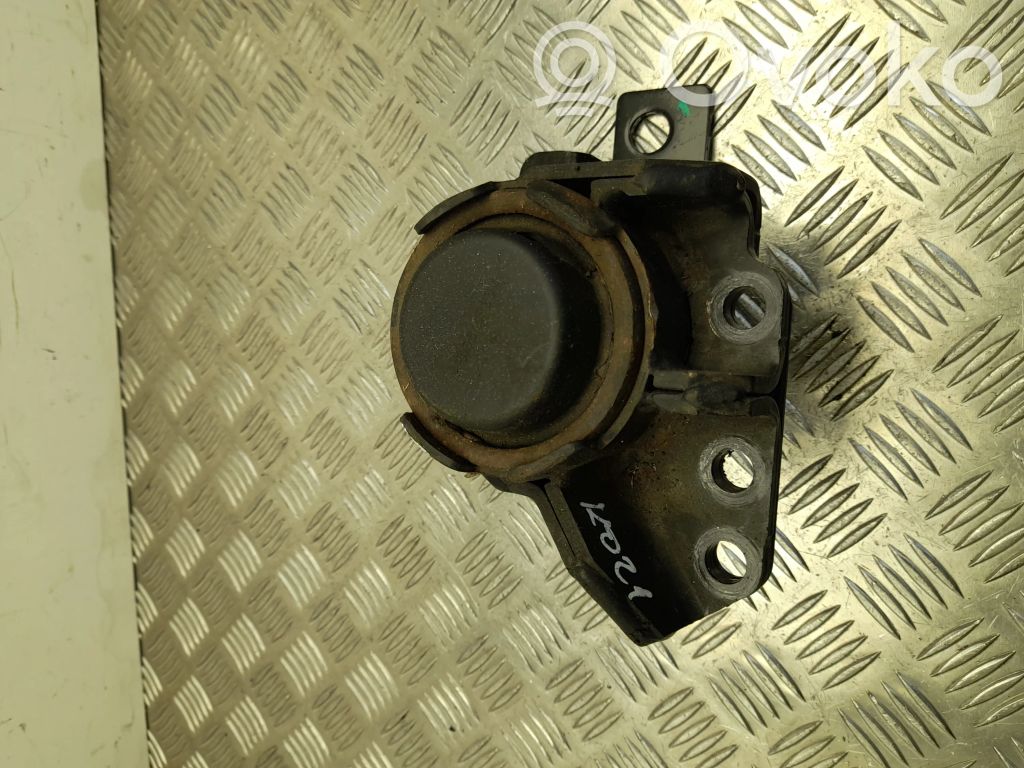 Ford Mondeo MK V Engine mount bracket 