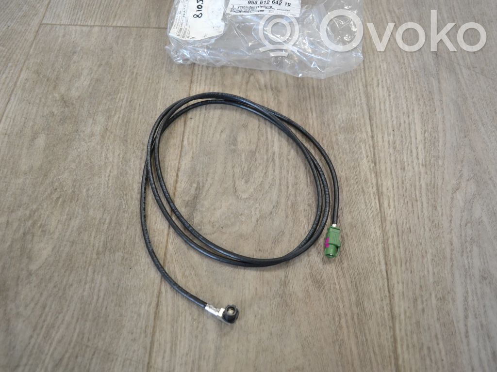 Otros cableados   7P5971086C,95861264210,GS018