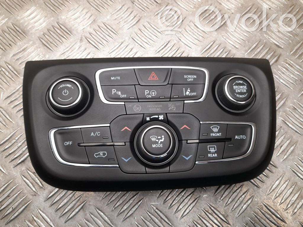 Jeep Compass Climate control unit 