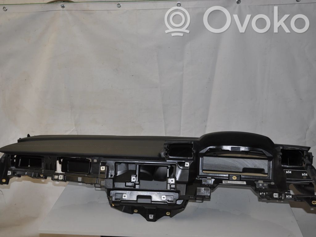 Audi A3 8Y Paneelin lista 