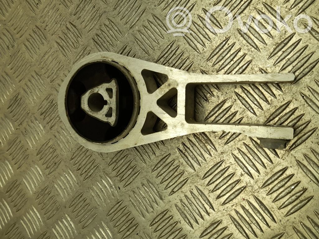 Engine mount bracket   00520903520,VD33883