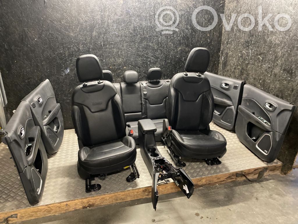 Seat set   SAL276