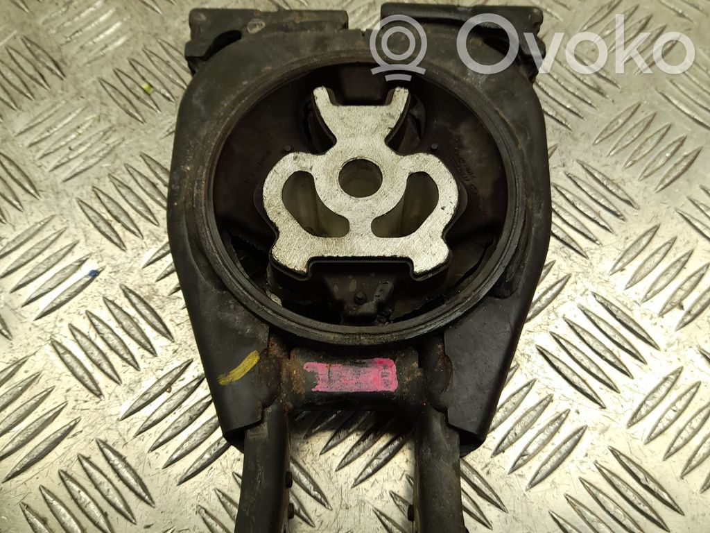 Engine mount bracket   PK,2E11,VD34486