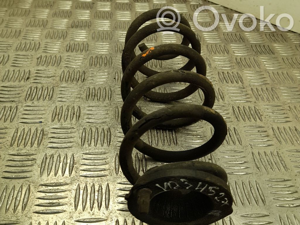 Mazda CX-30 Muelle espiral trasero 