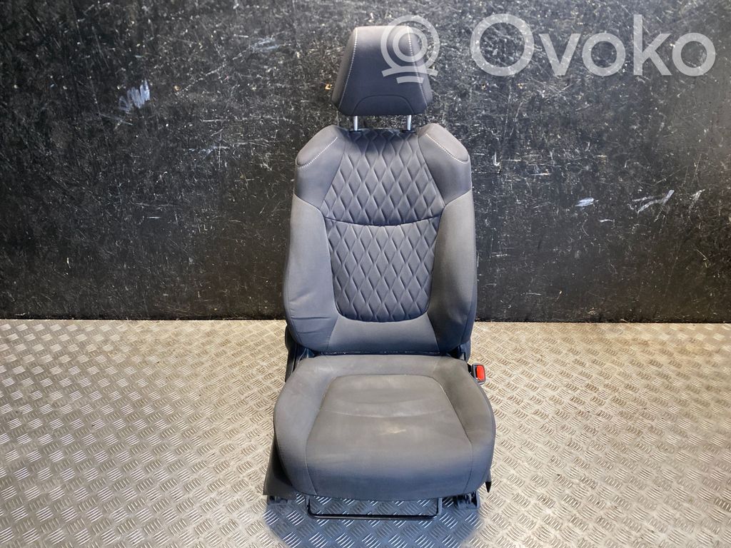 Toyota Corolla E210 E21 Doppio sedile anteriore