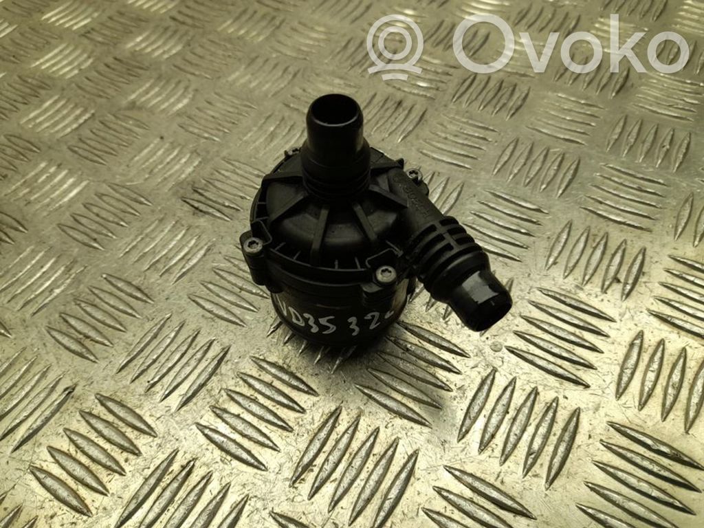 BMW iX1 Webasto circulation pump for autonomous heater 