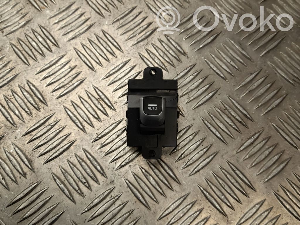 KIA Optima Electric window control switch 