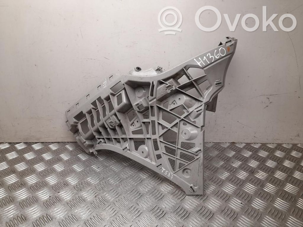 Ford Fiesta Spārna stiprinājums 