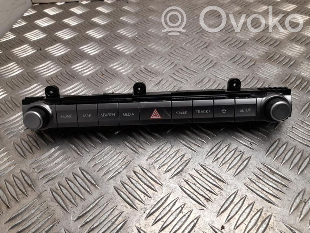 Hyundai Kona II Otros interruptores/perillas/selectores 