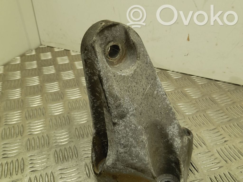 Ford Transit VII Engine mount bracket 