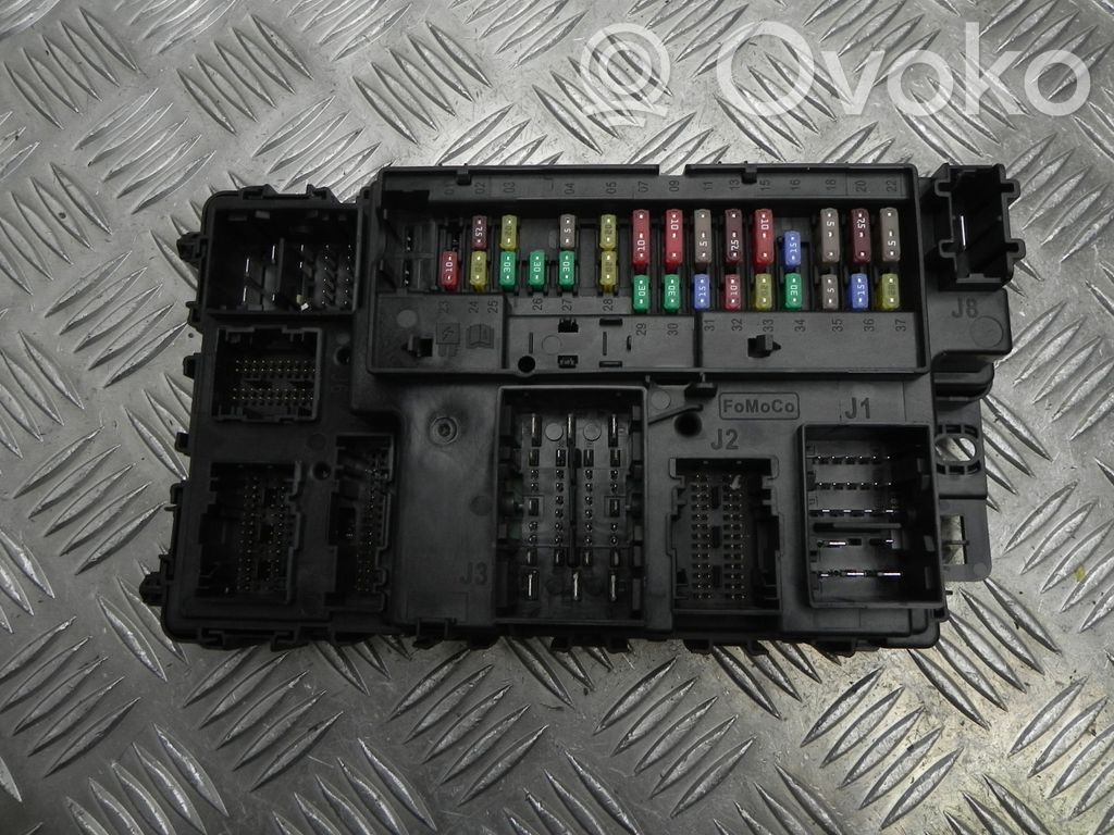 Ford Mondeo MK V Juego de caja de fusibles 