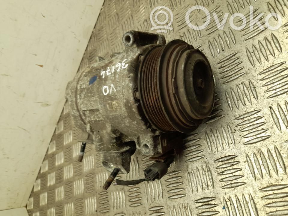 Ford Focus Air conditioning (A/C) compressor (pump) 
