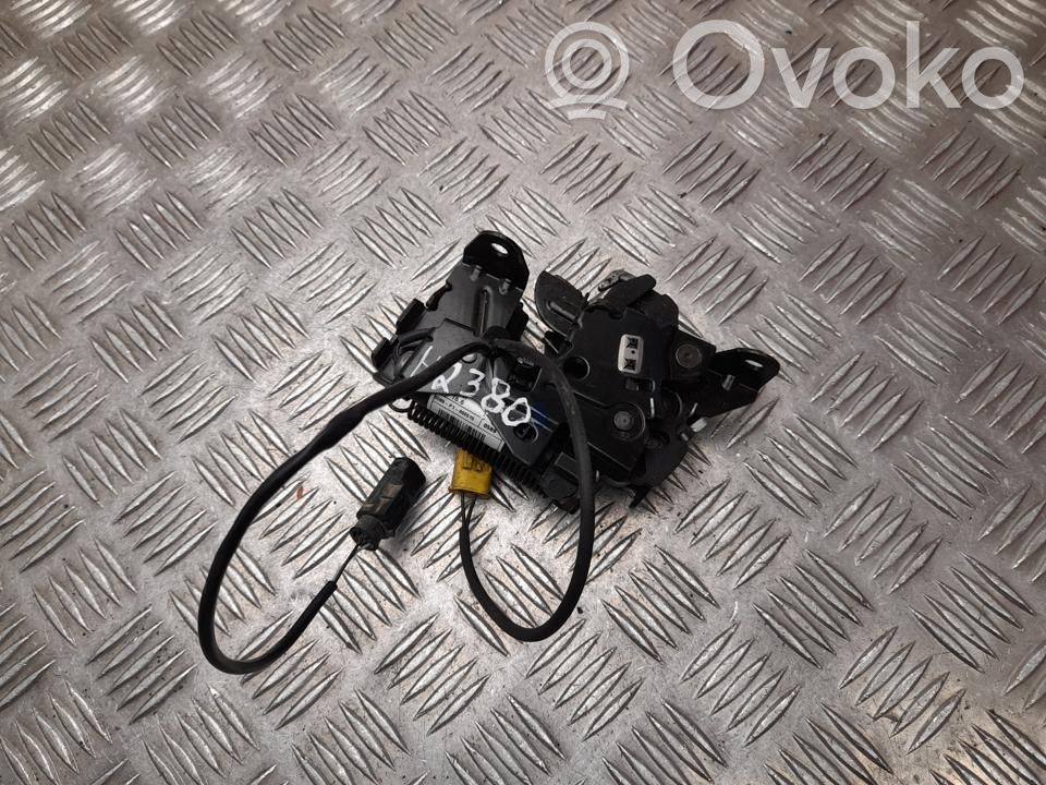 BMW 2 F45 Serrure de capot 