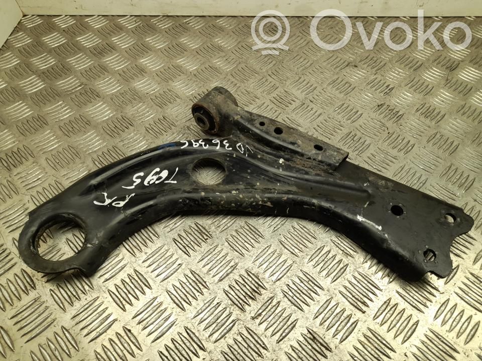 Peugeot 5008 Querlenker Achsschenkel vorne 