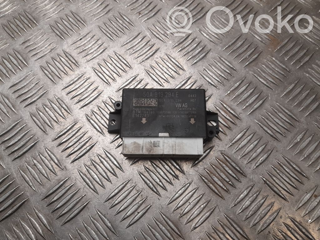 Volkswagen Touran III Parking PDC control unit/module 