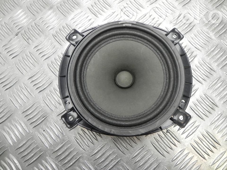 KIA Ceed Enceinte haute fréquence de porte avant 