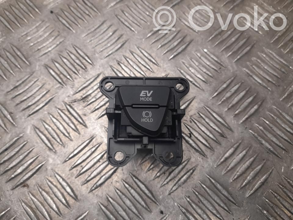 Lexus UX Other switches/knobs/shifts 