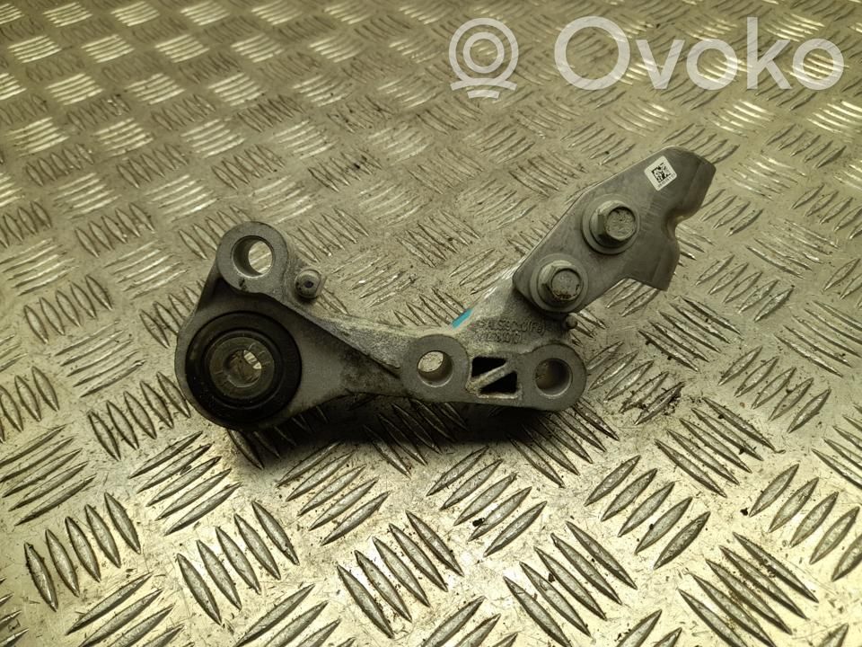 BMW 2 Active Tourer U06 Engine mounting bracket 