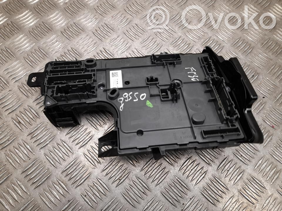 Tesla Model Y Door control unit/module 
