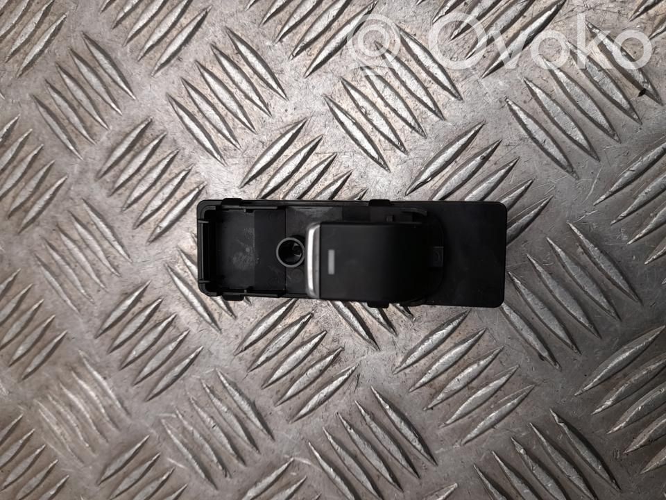 Mazda CX-5 Electric window control switch 