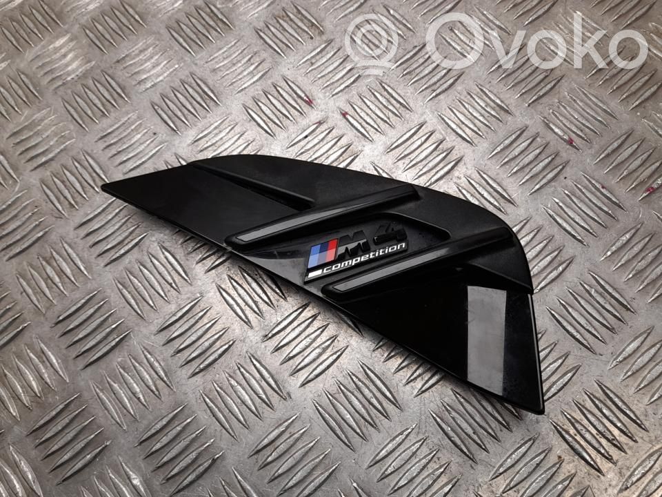 BMW M4 G82 G83 Otras molduras del borde/pilar 