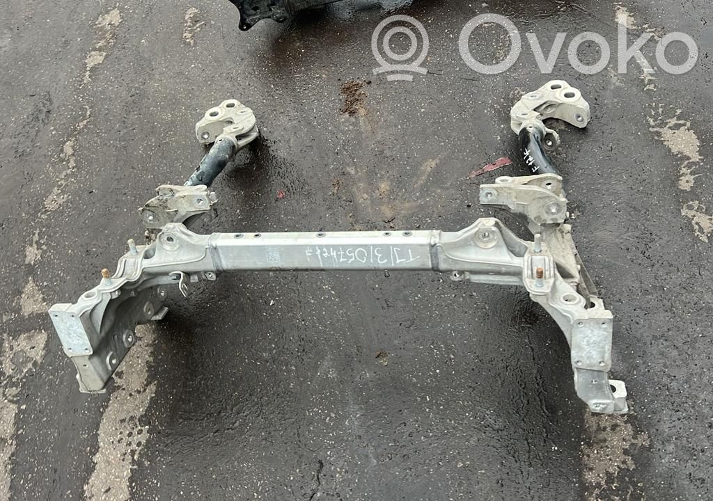 Volkswagen Touareg III Front subframe 