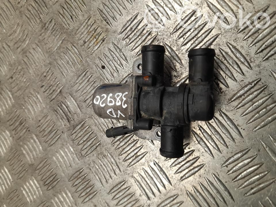 Audi A4 S4 B9 Pompa obiegowa Webasto 
