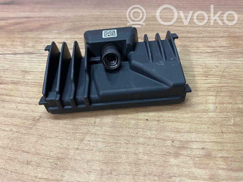 Renault Austral Windshield/windscreen camera 