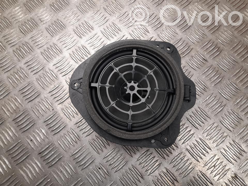 Audi A5 Altavoz de la puerta delantera 