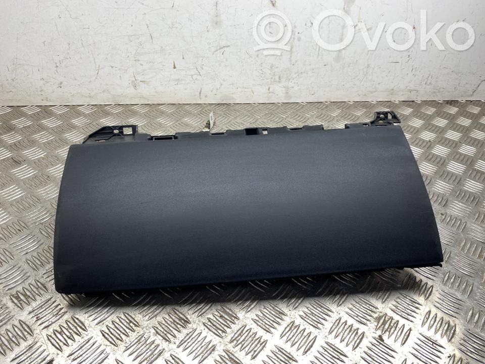 Tesla Model 3 Handschuhfach komplett 