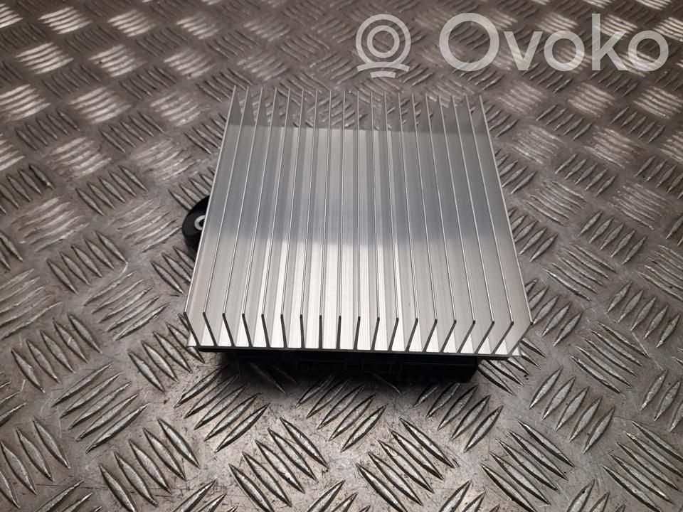 Tesla Model 3 Endstufe Audio-Verstärker 