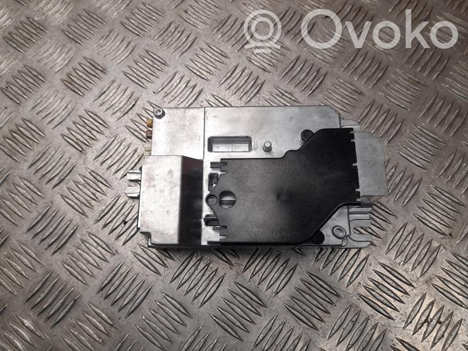 BMW 5 G60 G61 Sound amplifier 