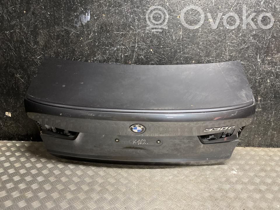 Puerta del maletero/compartimento de carga   D3166