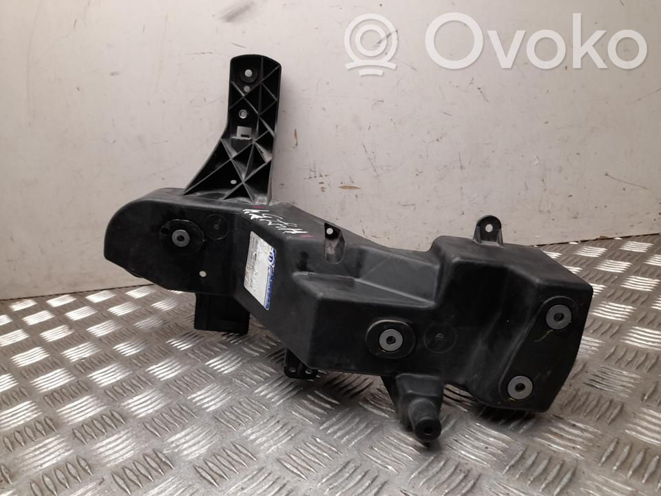 Halterung Scheinwerfer   68827826AA,H4754