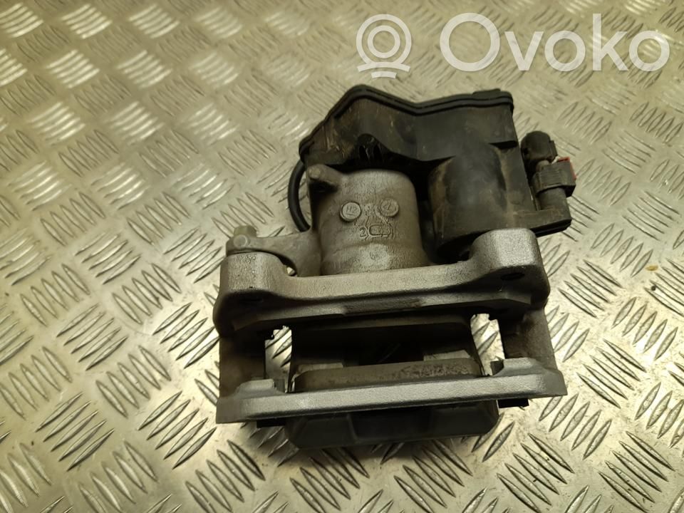 Tesla Model Y Takajarrusatula 