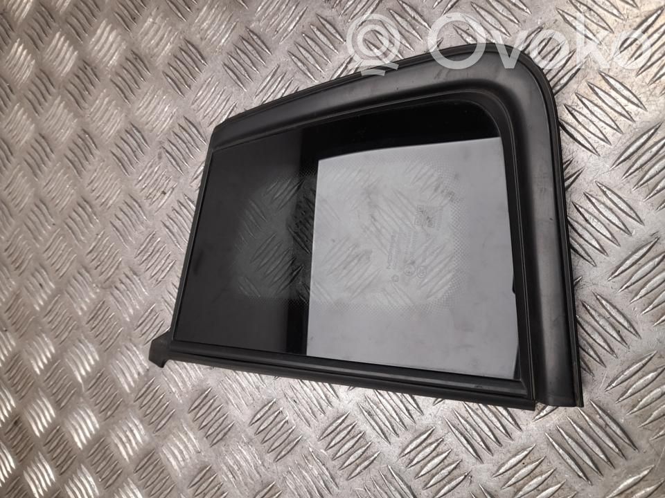 Jeep Compass Geam lateral spate 