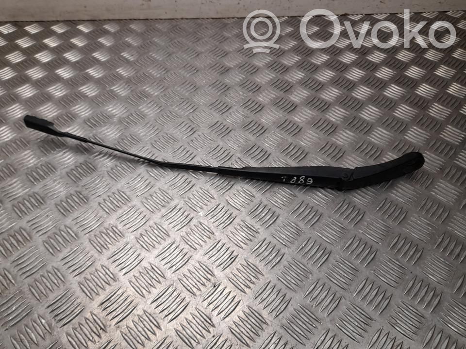 Audi A1 Wischerarm vorne 