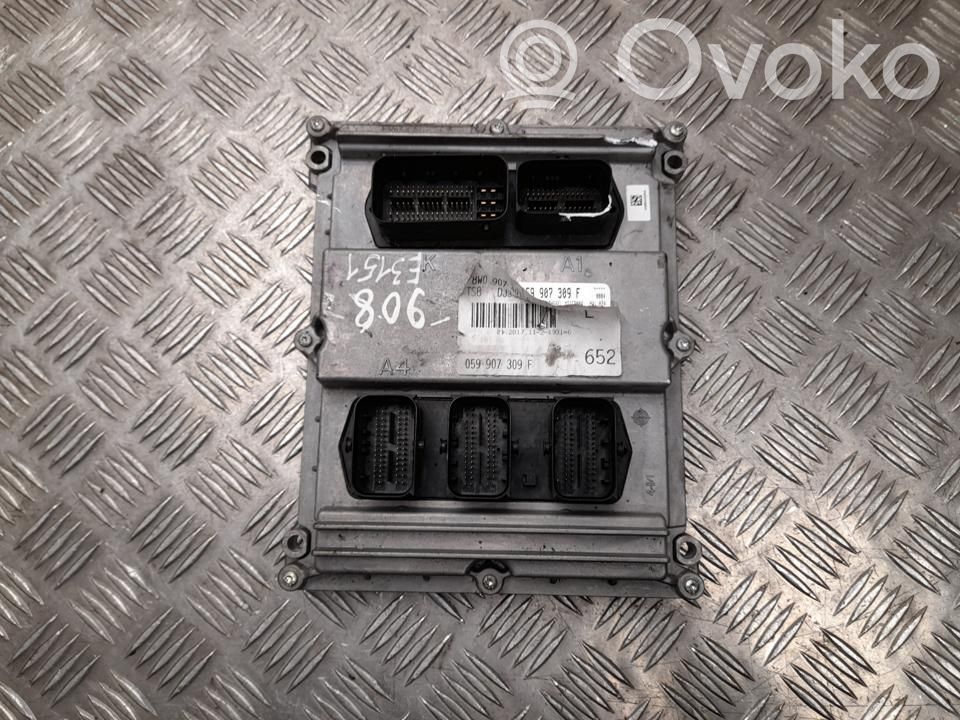 Audi A5 8T 8F Engine control unit/module 