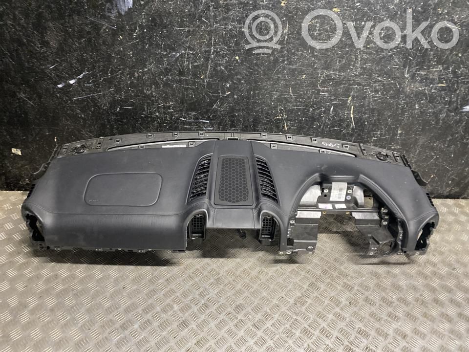 Porsche Cayenne (92A) Kojelauta 