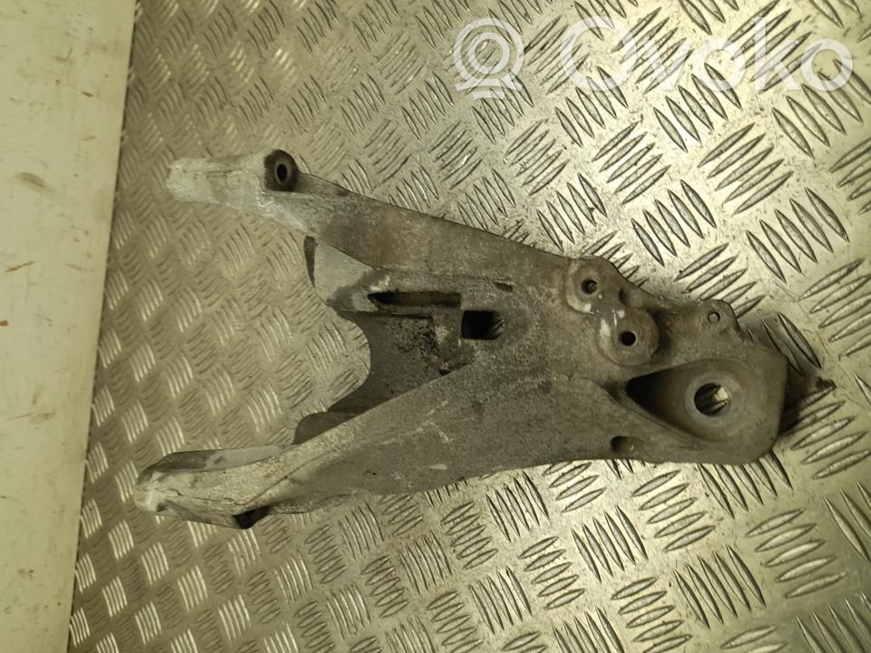 Volkswagen Transporter - Caravelle T6 Supporto di montaggio del motore (usato)