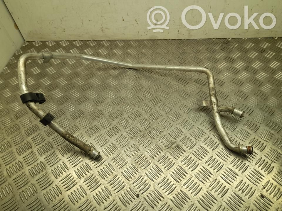 Volkswagen Touareg II Przewód / Wąż chłodnicy 