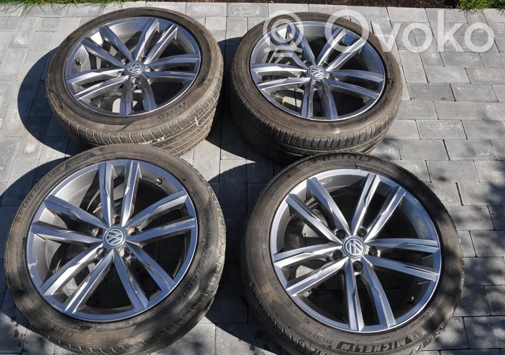 Volkswagen PASSAT B8 Cerchione in lega R18