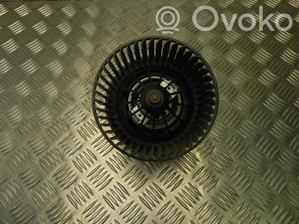 Ford Grand C-MAX Pečiuko ventiliatorius/ putikas 