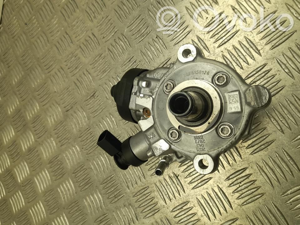 BMW 3 G20 G21 Pompa wtryskowa wysokiego ciśnienia 