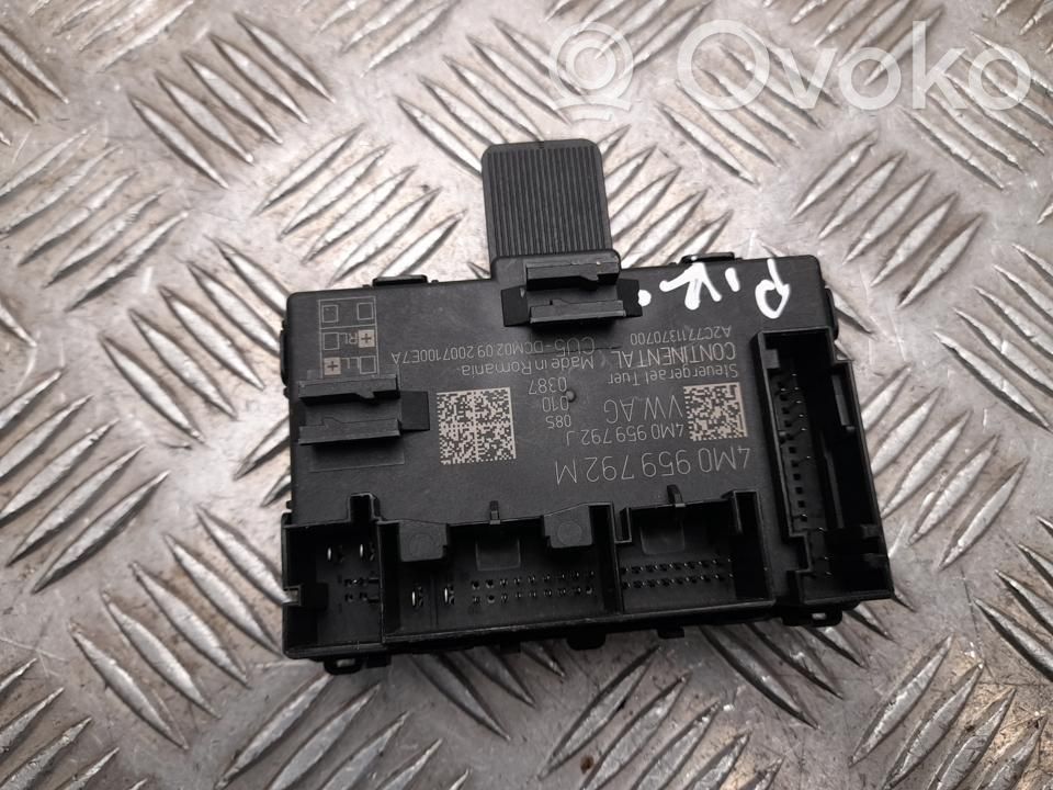 Audi e-tron Door control unit/module 