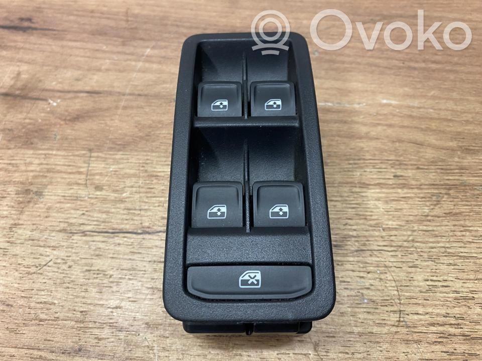 Skoda Elroq Electric window control switch 