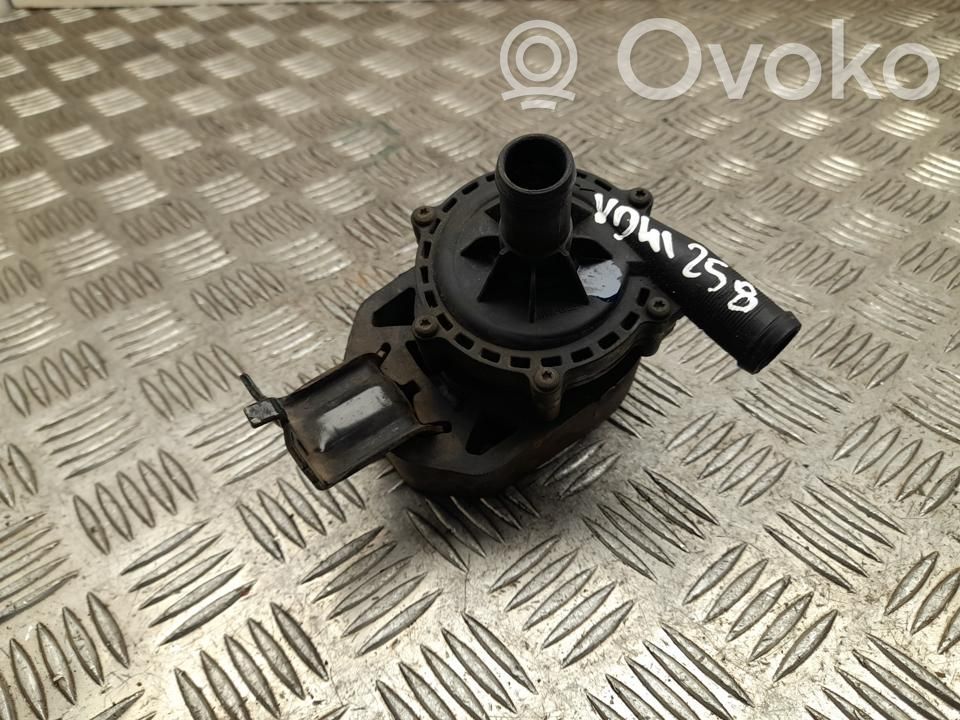 Tesla Model S Webasto circulation pump for autonomous heater 