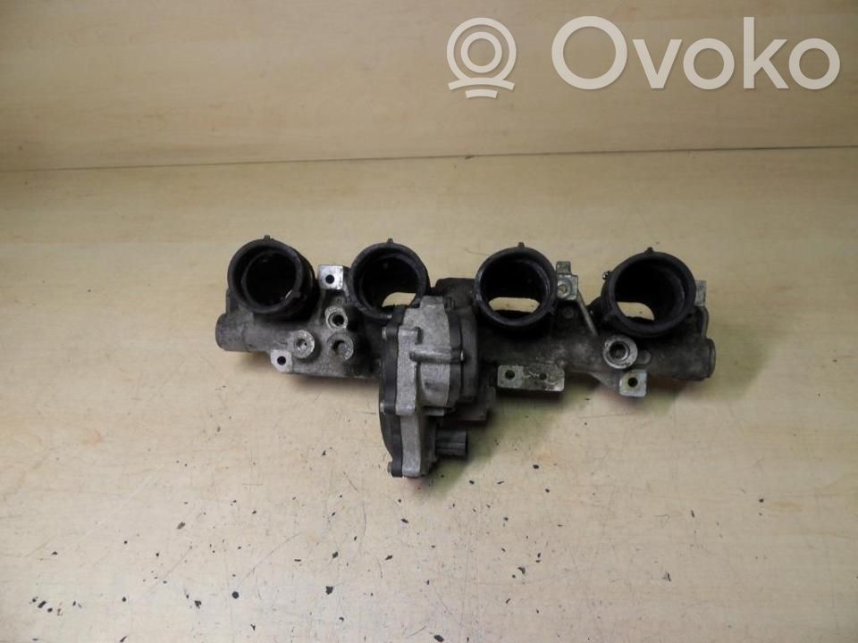 Volkswagen Golf V Distribuidor de combustible 