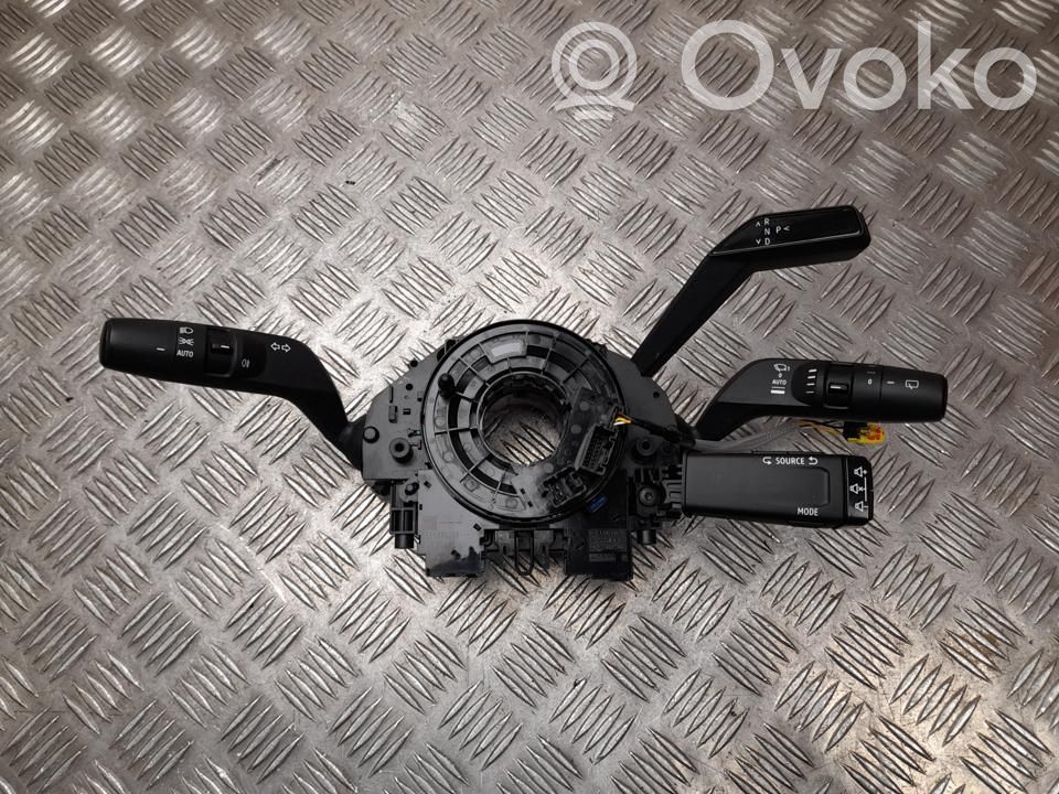 Renault Megane E-Tech Pyyhkimen/suuntavilkun vipukytkin 