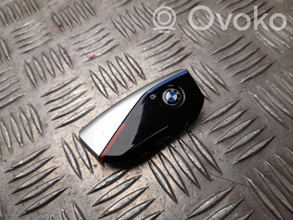 BMW 5 G60 G61 Užvedimo raktas (raktelis)/ kortelė 